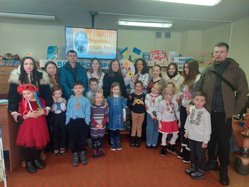 Літературні посиденьки «Казки та вірші від Лесі»